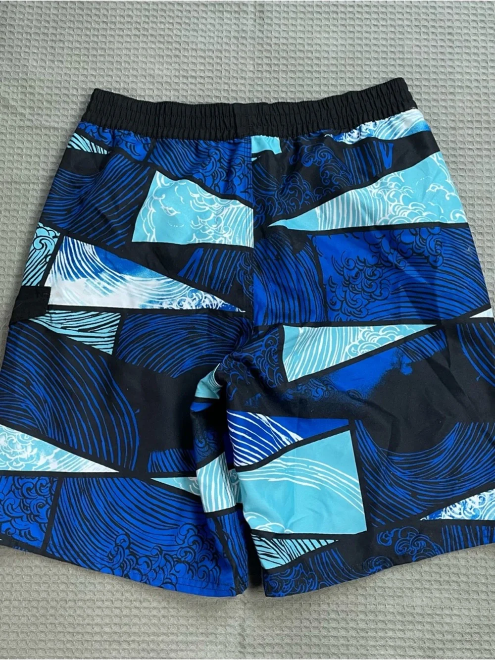 New Adidas Swim Trunks XL Boys Youth Blue Black Wave Pattern With Liner